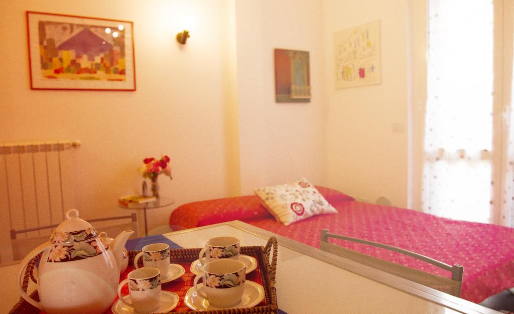La Casetta B&B Cernusco Sul Naviglio Habitación foto