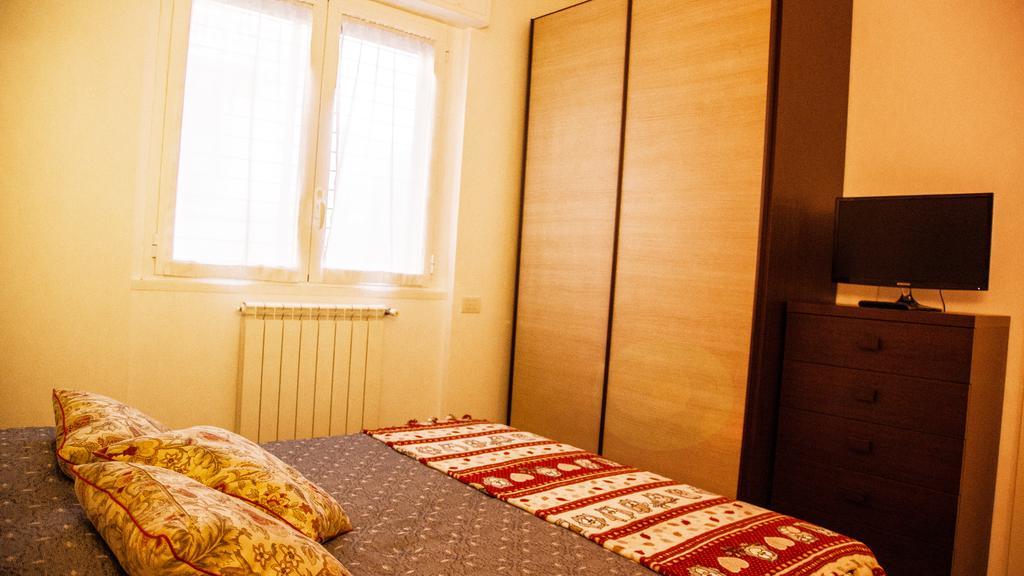 La Casetta B&B Cernusco Sul Naviglio Habitación foto